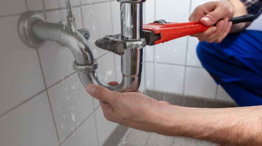 Expert burst pipe repair services in Bulan, KY